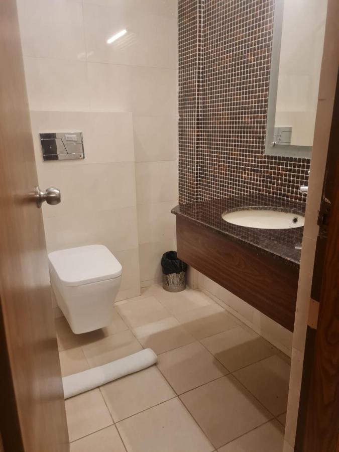 Hotel Lemon Park Haldwani Bagian luar foto